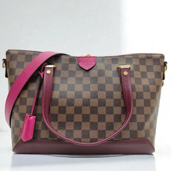 ✨️Excellent condition Louis Vuitton Hyde Park Damier Ebene Bag - Picture 3 of 15